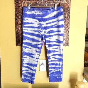 Nike Dri-Fit Capri tights